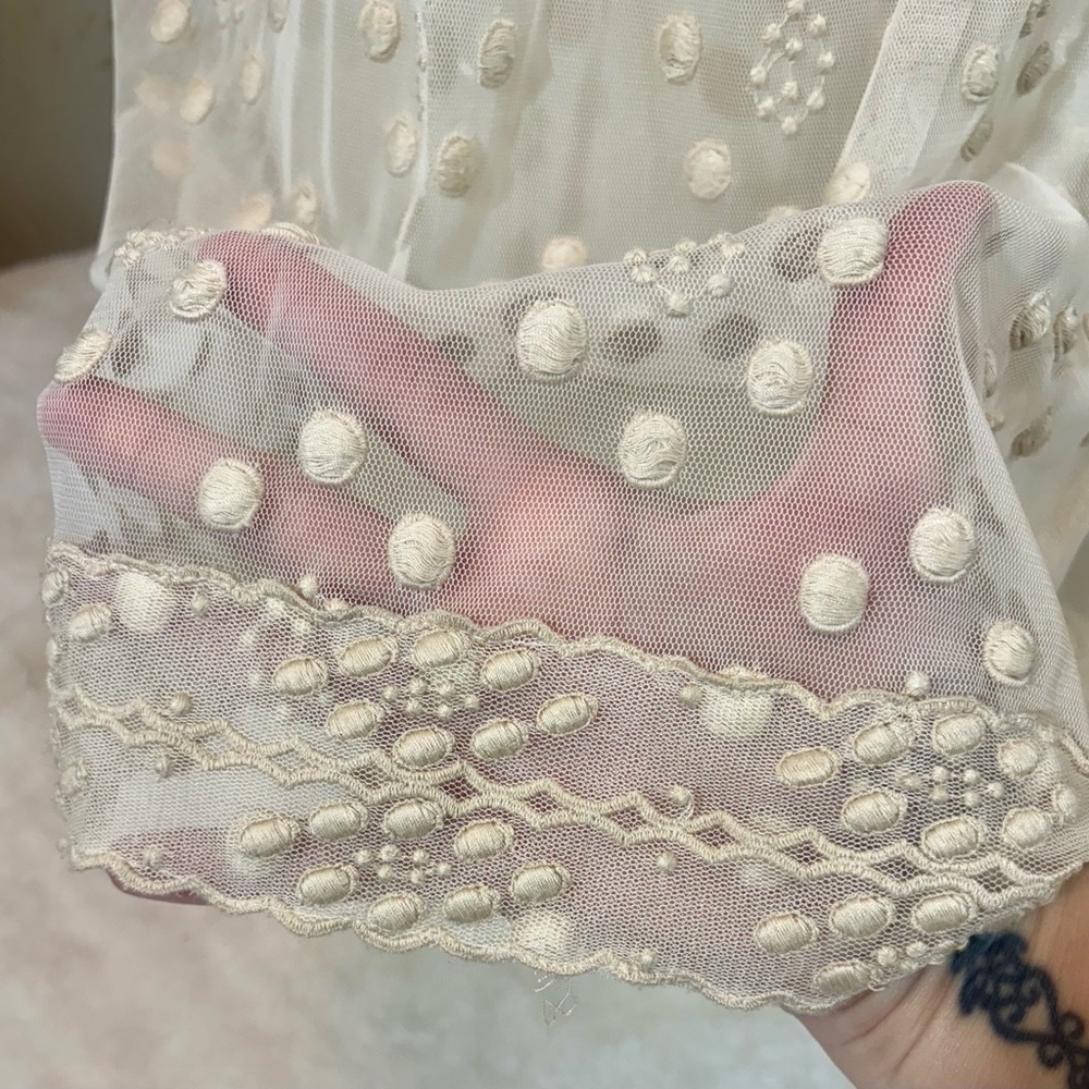 BCBGMaxAzria Cream Sleeveless Dress - Picture 4 of 6